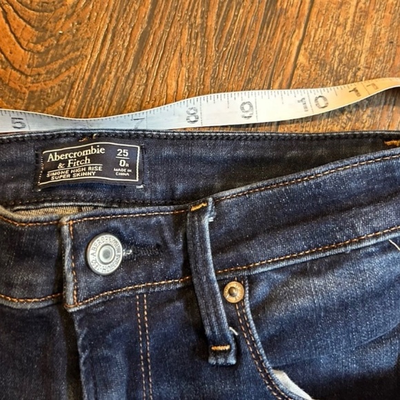Abercrombie & Fitch Simone High Rise Super Skinny Distressed Size 25 0 R Jeans - Picture 6 of 7